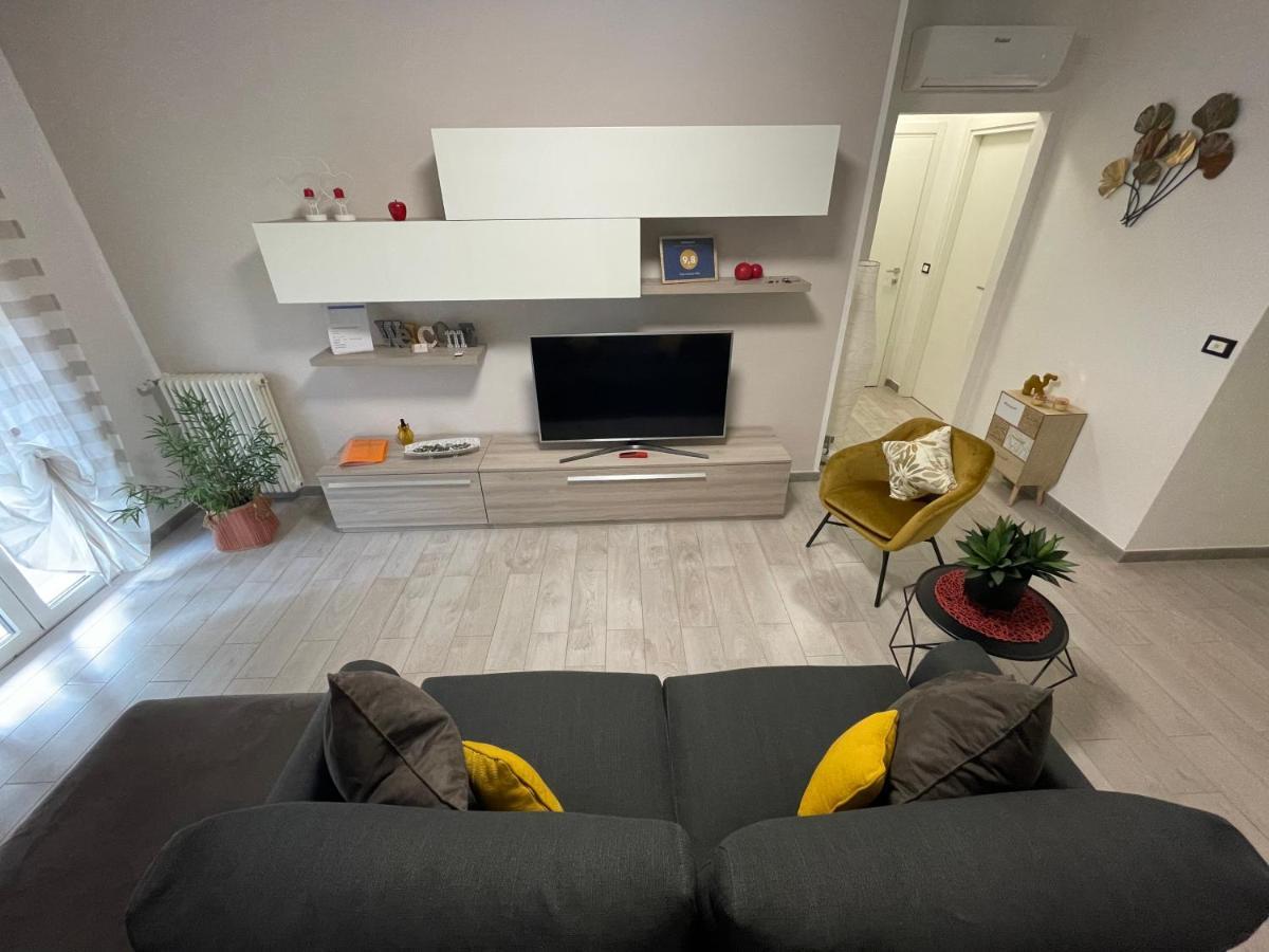Romito Magra Alba Casa Vacanze - Lerici, 5 Terreヴィラ エクステリア 写真