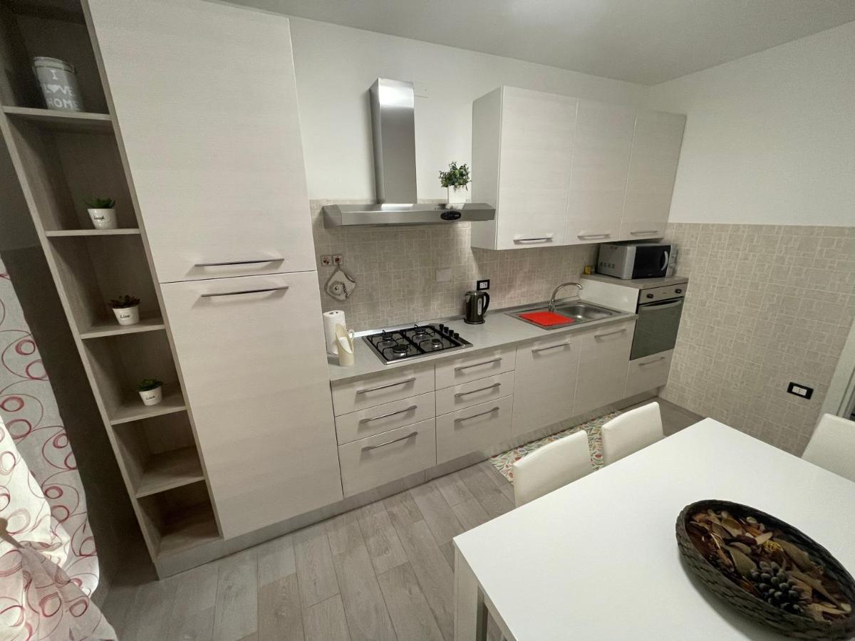 Romito Magra Alba Casa Vacanze - Lerici, 5 Terreヴィラ エクステリア 写真