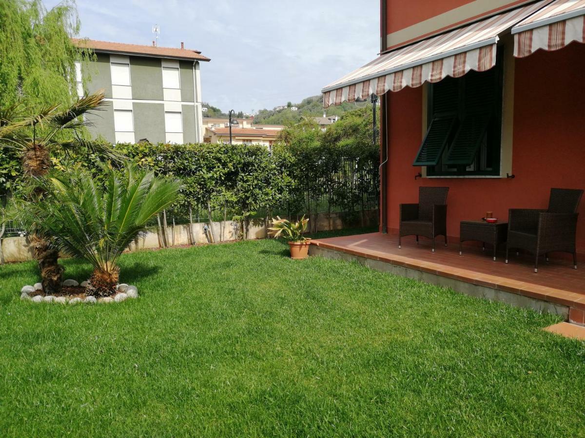 Romito Magra Alba Casa Vacanze - Lerici, 5 Terreヴィラ エクステリア 写真