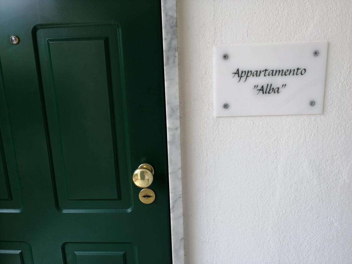 Romito Magra Alba Casa Vacanze - Lerici, 5 Terreヴィラ エクステリア 写真